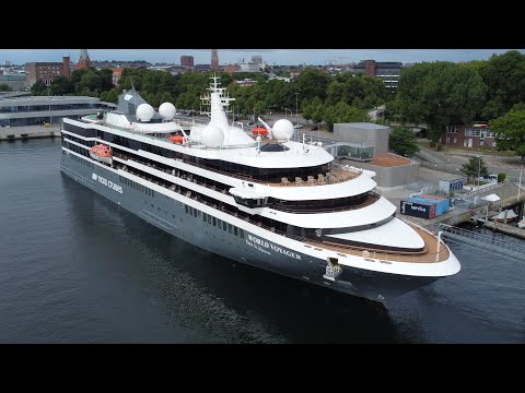 World Voyager  (Kreuzfahrtschiff von oben Teil 6) Kiel