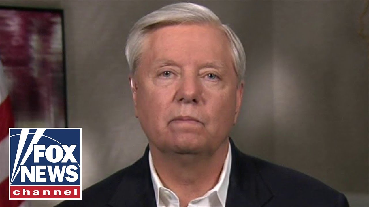 Lindsey Graham hits back at Fauci's refusal to see the southern border