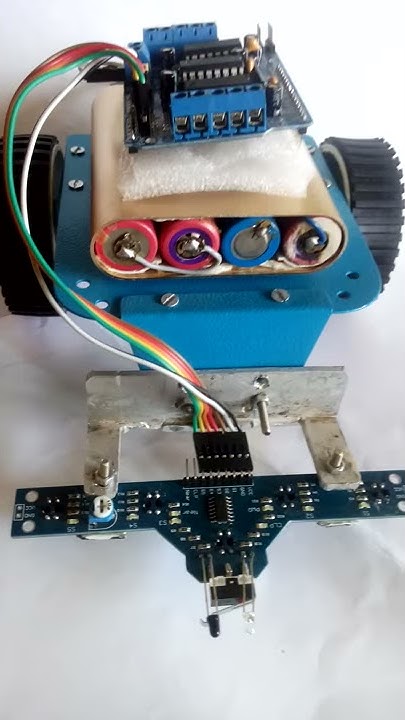 Line Follower robot using arduino uno - YouTube