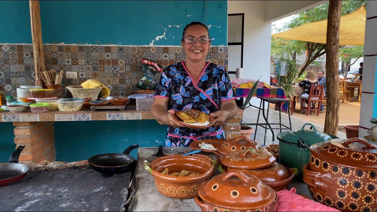 FUIMOS AL RESTAURANTE BAMICORI 🥘🤤 ESTILO CAMPIRANO 🏕️