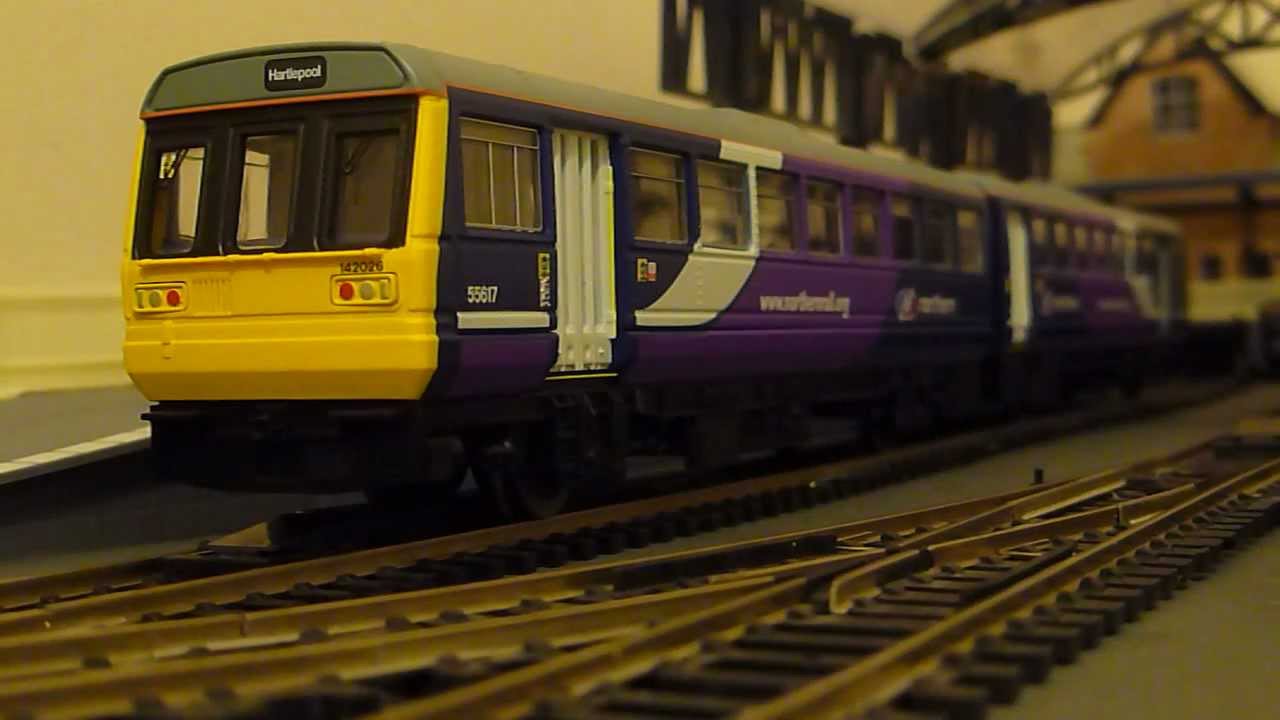 Hornby Class 142 Northern Rail Pacer R3140 (Hartlepool 