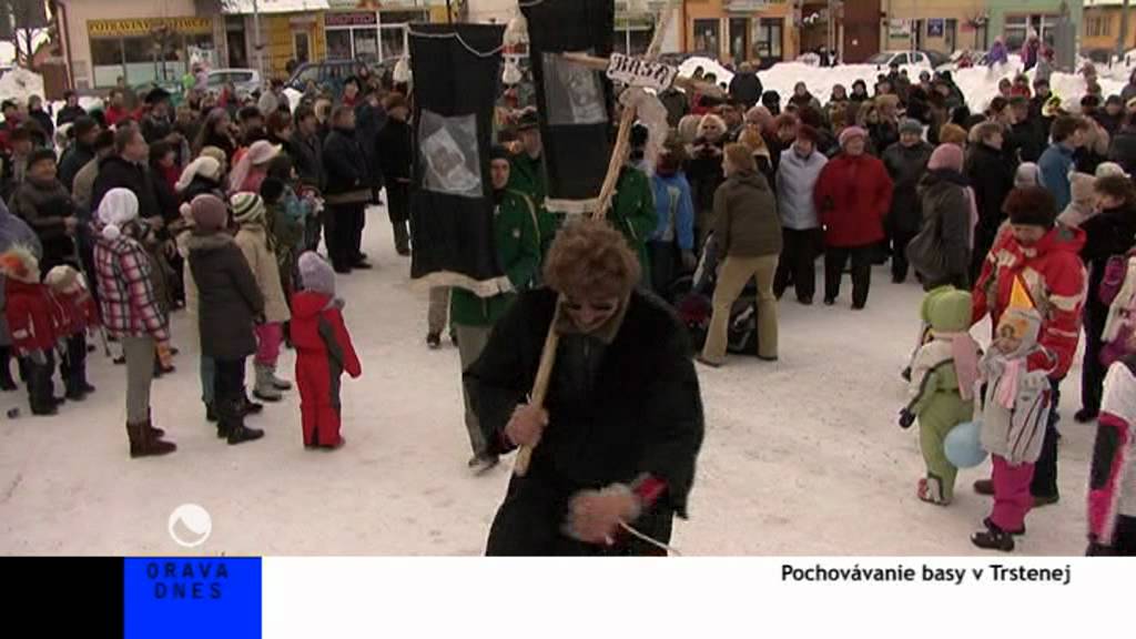 Pochovávanie basy v Trstenej