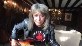 Watch Suzi Quatro Roman Fingers video