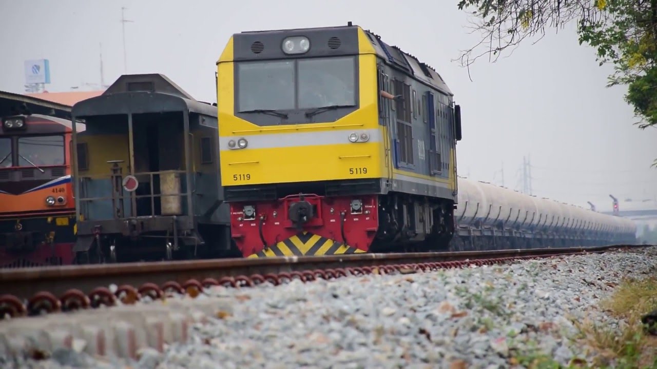 รถไฟไทย : รถสินค้า รถโดยสาร ในเส้นทางสายตะวันออก