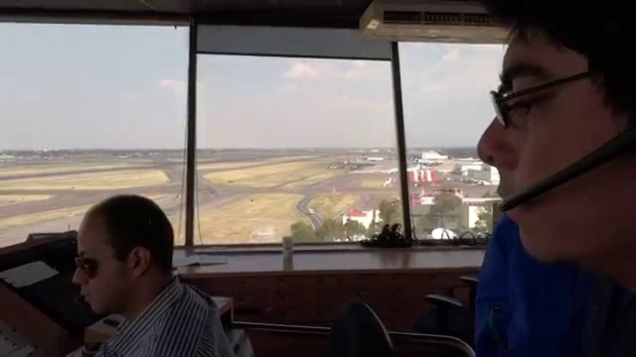 LABOR COTIDIANA CONTROLADOR TORRE MEXICO