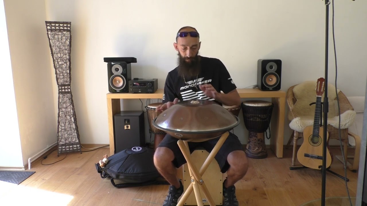 Baur&Brown Handpan Nr. 40 H-Moll Edelstahl