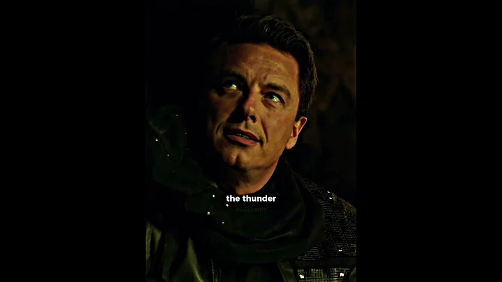 Barry returns to save Team Arrow #shorts