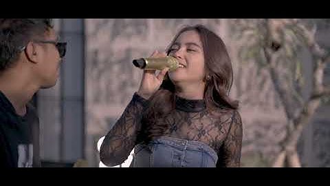 Thumbnail of Dini Kurnia Feat. Mufly Key - LANGIT BUMI SAKSINE (Official Music Video) || Fyp TikTok!!!
