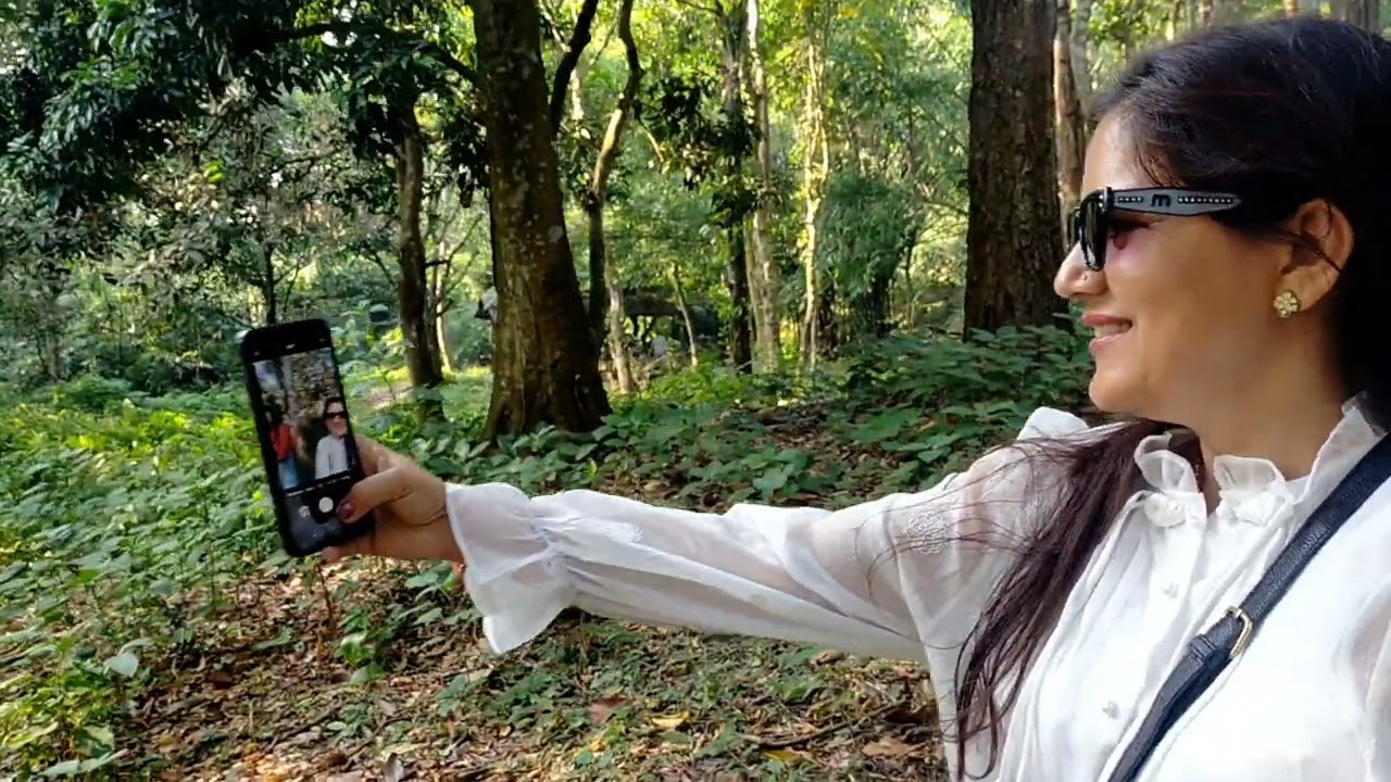 चितवन छिता माई र बाटुली चौर घुमघाम अनि रमाइलो#traveldaires#itsmeaarshiya#familyvlog#nocopyrightmusic