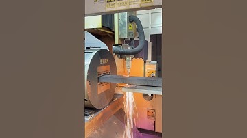 Automatic loading and cutting of channel steel #thermalcutting #tubecuttingequipment #cnc #machine