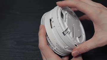 How to change batteries on a Resideo ProSeries Smoke Detector | TUTORIAL