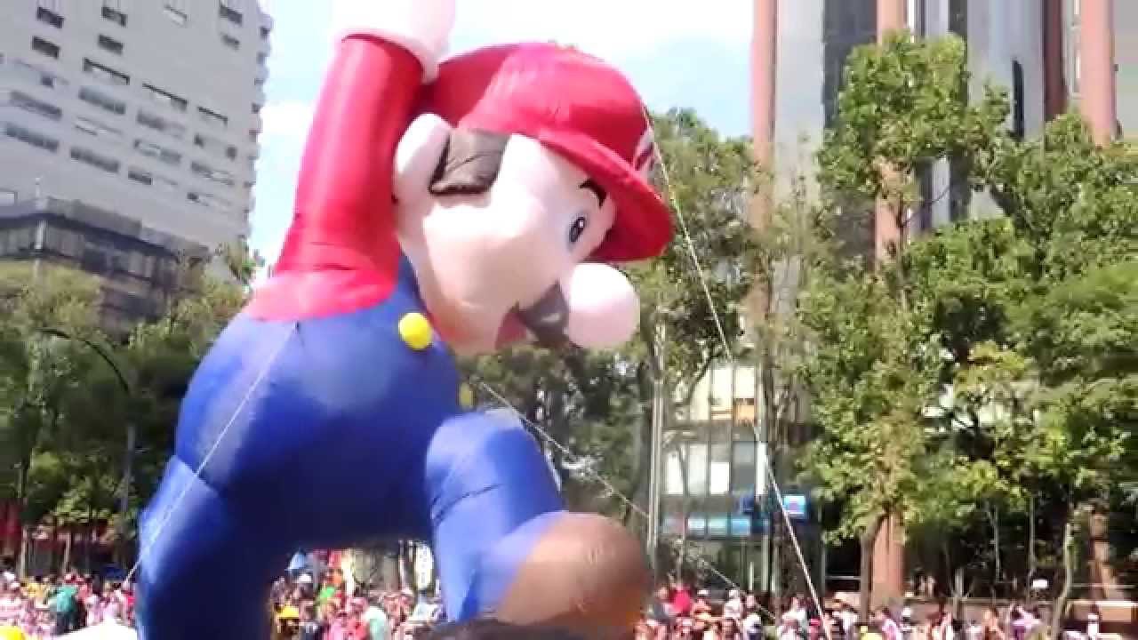 Desfile navideño BOLOFEST , paseo de la reforma 21-nov-2015