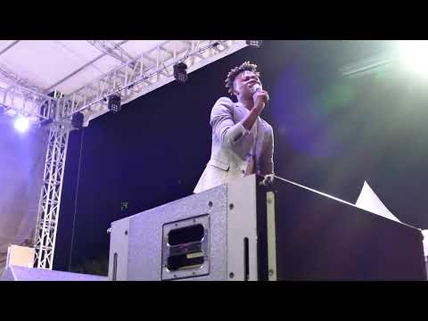 Mlindo The Vocalist