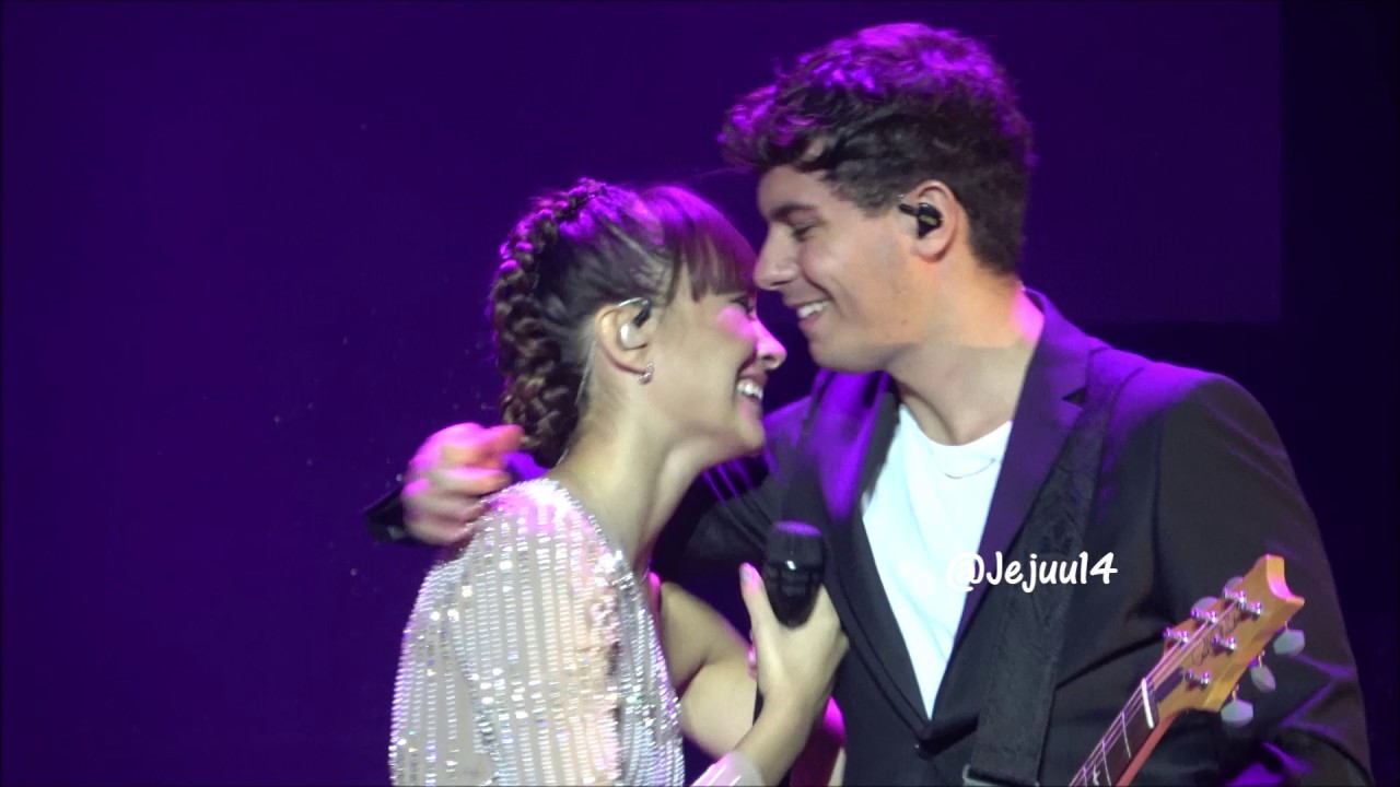 AITANA Y ALFRED GARCÍA 'BARRO Y HIELO' | Play Tour Barcelona (Palau) - 03/11/2019 | @Jejuu14