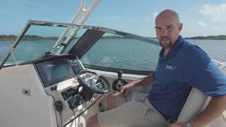Boston Whaler 240 Vantage Walkthrough