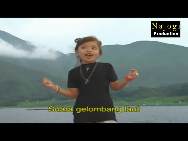 Hari Minggu - Cipt. Maharani Br Sinaga - Voc. Nanda Putri Najogi Br Simbolon class=