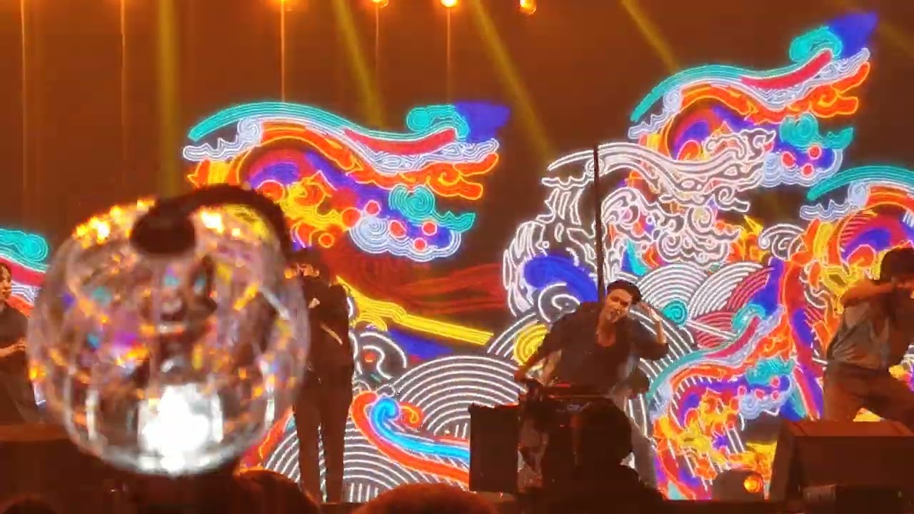 Ateez The Real & Intro Live at the OVO Wembley Arena London 30.04.22 4k HD Fancam