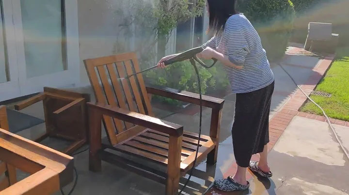 Janice Power Washing LA Smog off Patio Furniture 2...