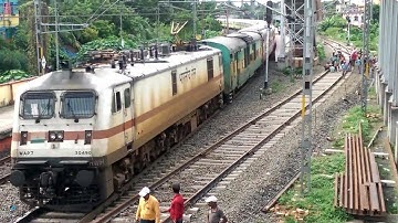 12250 Howrah Yuva Express Anand Vihar Terminal to Howrah