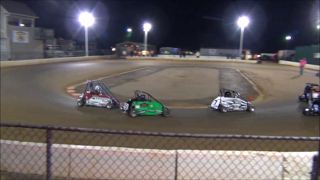Phoenixville Quarter Midget Racing Light 160 Feature 11/25/2017 at MCQMRC