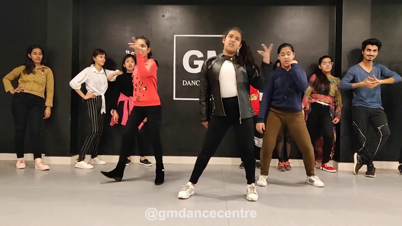 Garmi - Dance Cover | Street Dancer 3D | Deepak Tulsyan Dance ...