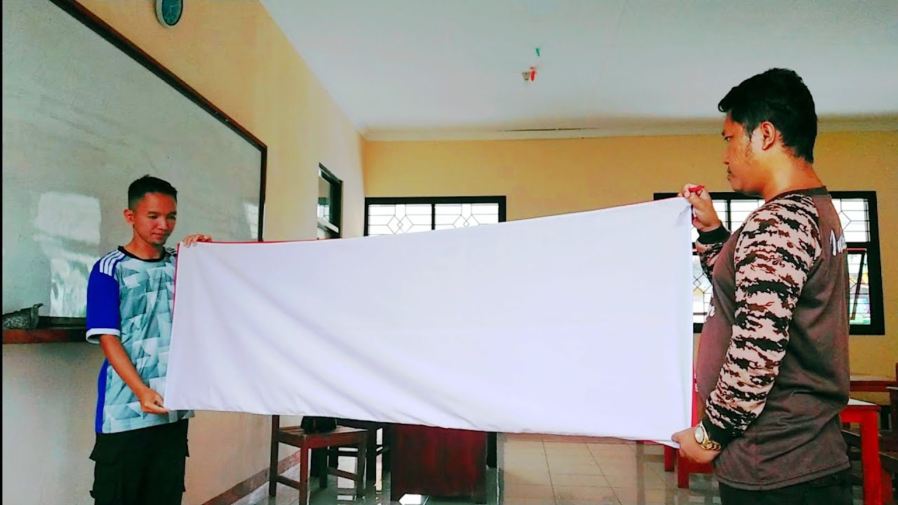 TUTORIAL MELIPAT BENDERA MERAH PUTIH