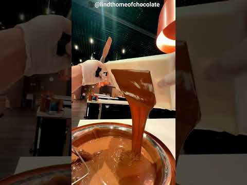In this chocolate factory, anyone can make their own chocolate with their own hands.