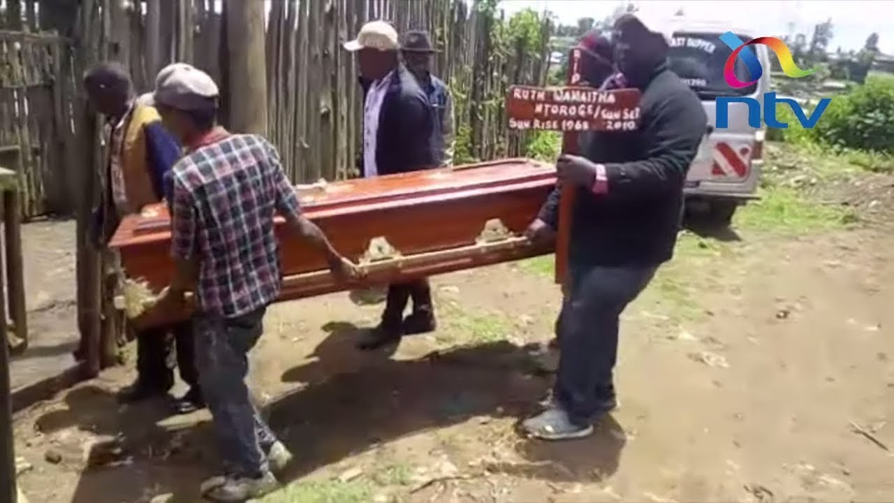 news update traduccion Nakuru: Woman's body left at brother in-law's compound over debt
