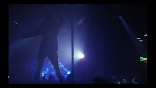 Demi Moore In Striptease- 3