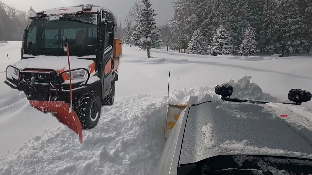 New Years Day Snow Storm 2026 plowing in cold and windy conditions WNY lake effect