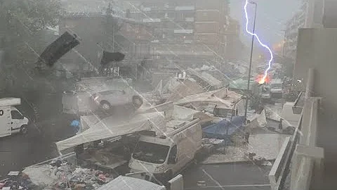 3 minutes ago ! Apocalypse in ITALY! Crazy Hailstorm destroyed hundreds of cars in Giovinazzo!