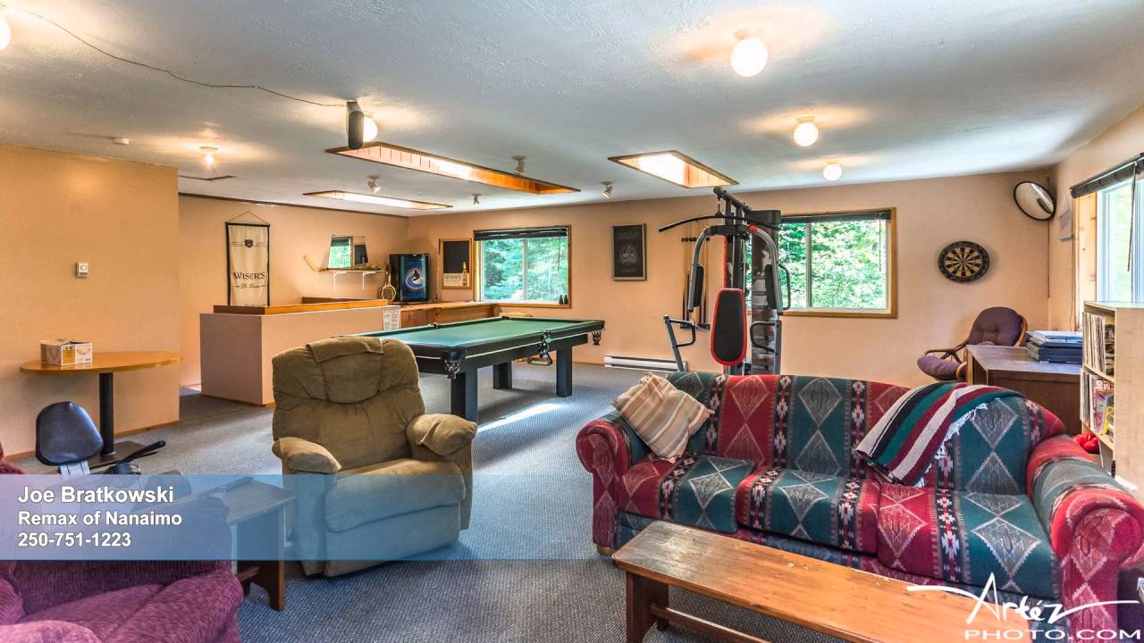 7760 Aats Road, Lantzville BC YouTube