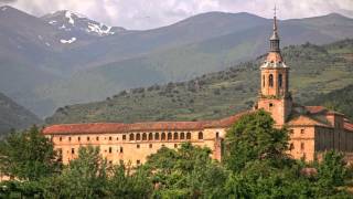 'Te Deum Laudamus'   chanted by monks in Spain chords