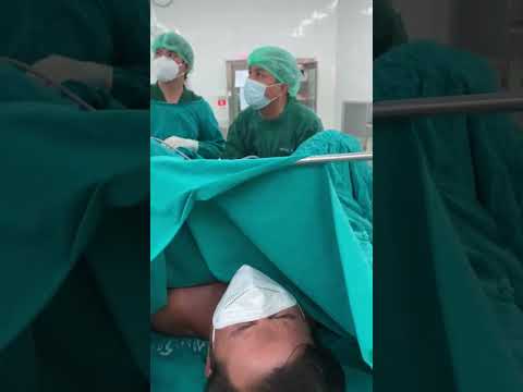 Video: Yuav Kho Li Cas Cystitis (nrog Duab)