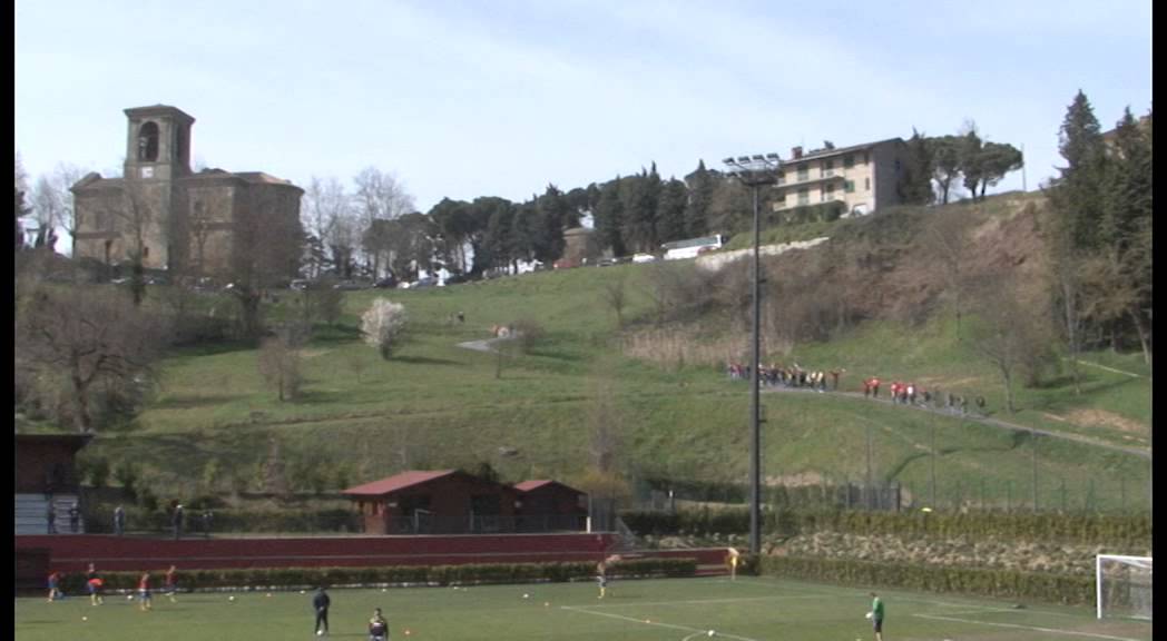 Tifosi Perugini e Ischitani arrivano insieme allo Stadio di Castel ...