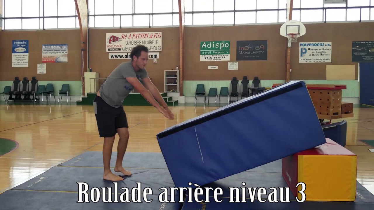 CE1 Roulade Arrière