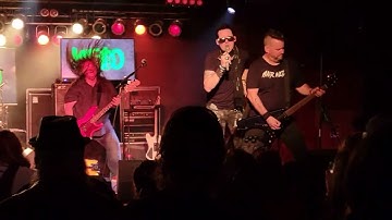 The Dead Aces  G u n s & R oses-N ight T rain at The Diamond Ballroom Okc 10 5 2021Video by Tom Hall