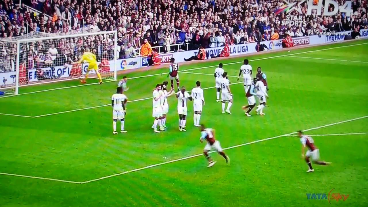 Dimitri Payet freekick vs Crystal Palace 2016