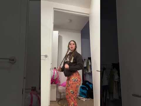 tiktok bizi bitirdin be latin amarikali güzel kız kal...c.a şovu #liseliler #liselotte #shortvideo