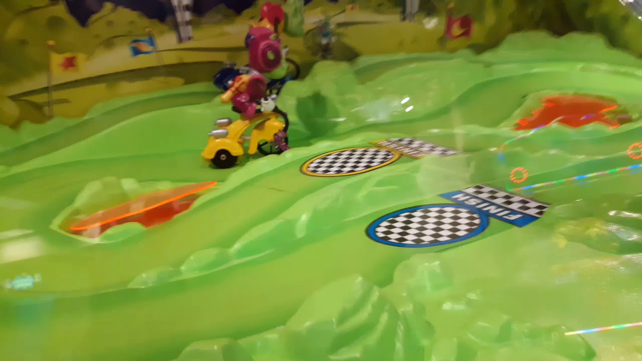 Me playing moo moo rock'n moon really and skee ball at chuck e cheese ...