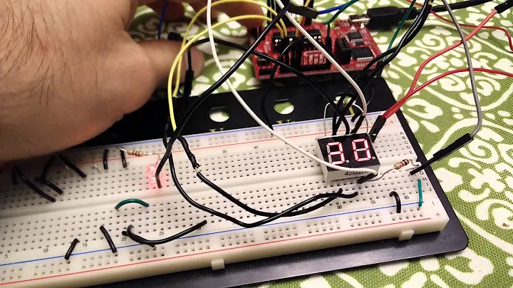 MSP430 Launchpad: 7 segment display using timer interrupts demo