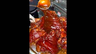 Melt-In-Your-Mouth Chinese Pulled Pork Burger! (Nanchang Zhouzi Jia Mo) | Home Kitchen China