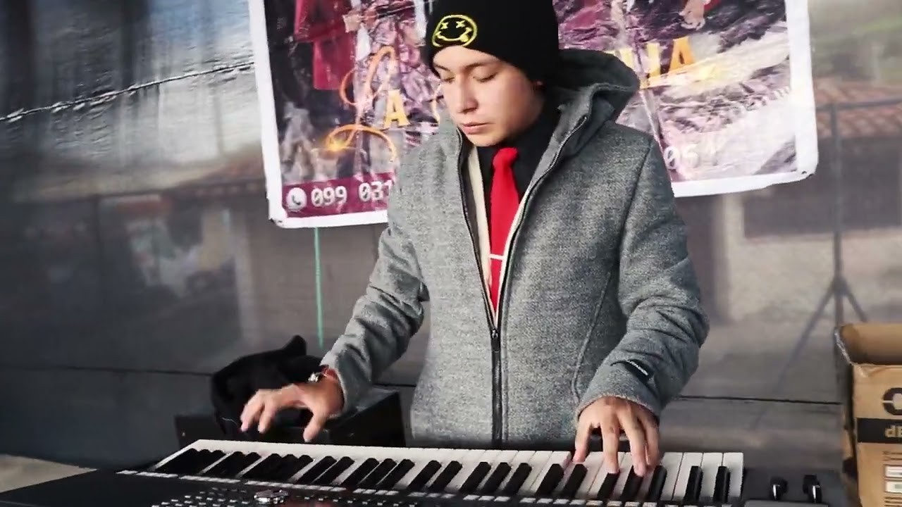 JC LA FAMILIA 2024en Sara ugsha centro con la familia chaluiza pallo  🙏💯🎙️🇪🇨📸