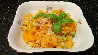 Салат из тыквы и сельдерея с ореховым соусом Салат из тыквы и сельдерея с ореховым соусом