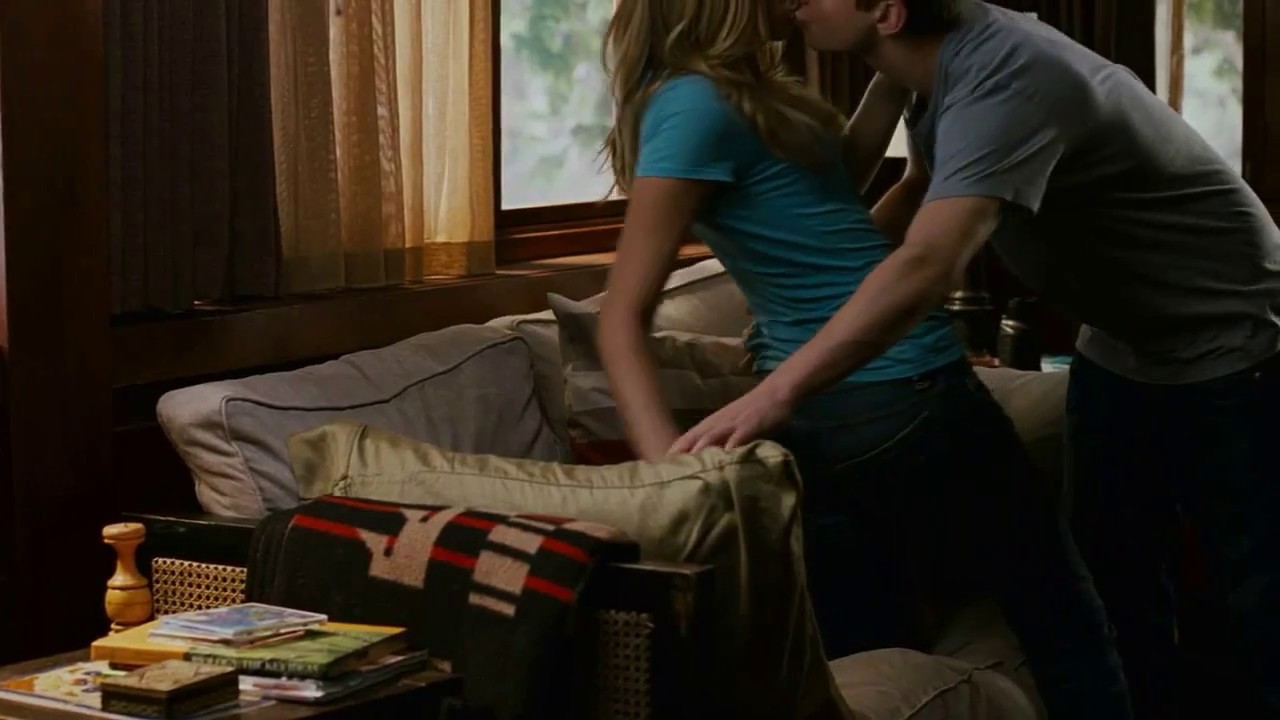 لين لطف هدأ خنزيرة عاطفي Disturbia مترجم Adamasapartment Com