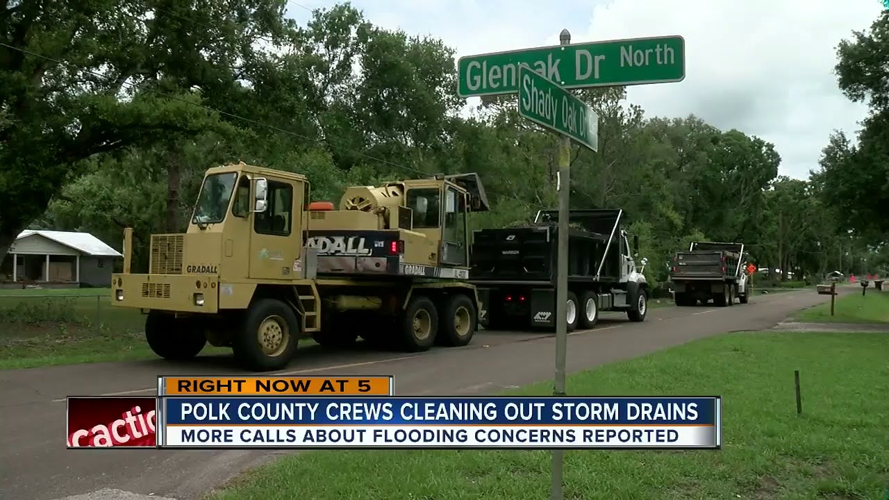 Polk County crews cleaning out storm drains - YouTube
