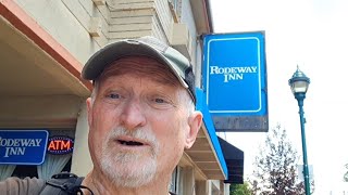 I Booked The Cheapest Room RODEWAY INN 122 ROUTE 66, FLAGSTAFF ARIZONA. OLD MOTEL ON THE MOTHER ROAD