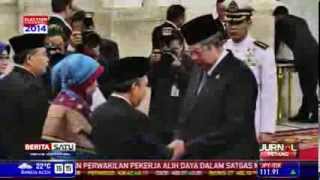 Download lagu Presiden SBY Lantik Dua Hakim MK Baru