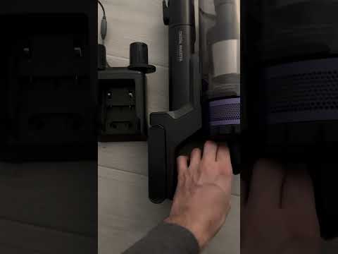 How To Charge Your Samsung Vacuum Cleaner #youtubeshorts #video #tutorial
