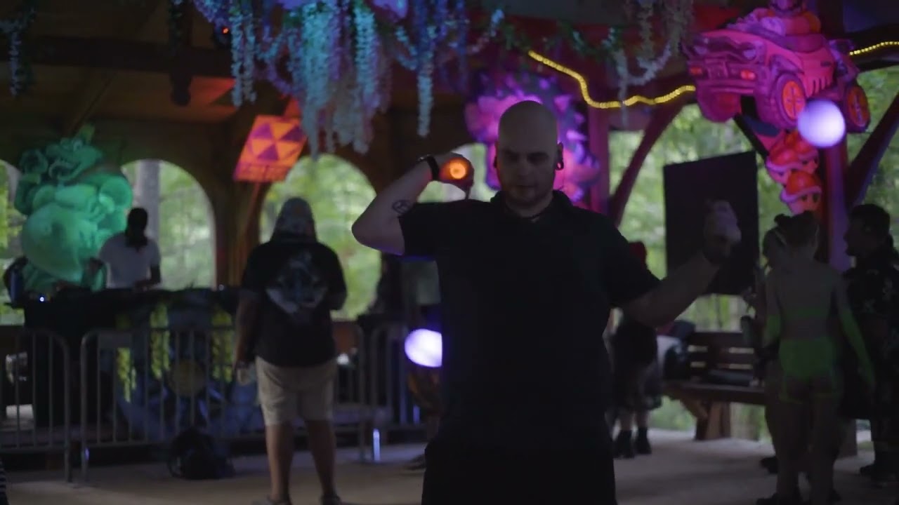 Mike V slaying the poi at our Big Dub 2023 takeover